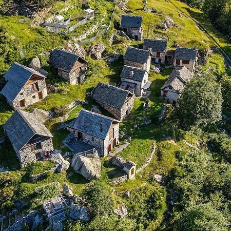 Villa Agri Scinghiöra Brontallo Esterno foto